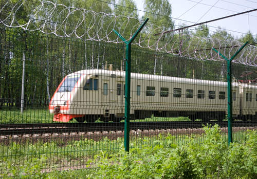 Системы ограждений железных дорог и автомагистралей в Омске