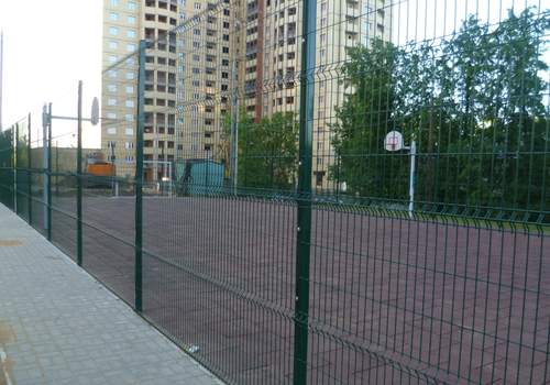 3Д забор для футбольной площадки в Омске
